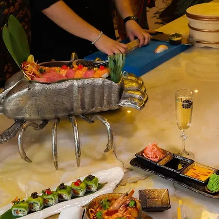 Grand Opera & Casino & *