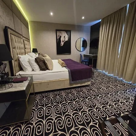 Hotel Grand Opera & Casino & Kyrenia (Northern Cyprus)