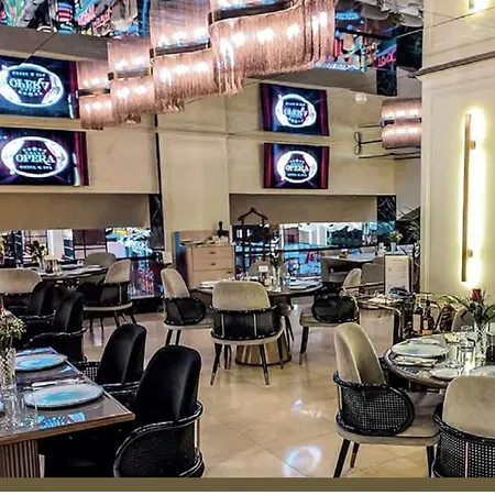 Hotel Grand Opera & Casino &
