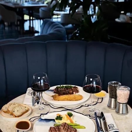 Grand Opera & Casino & Kirenia