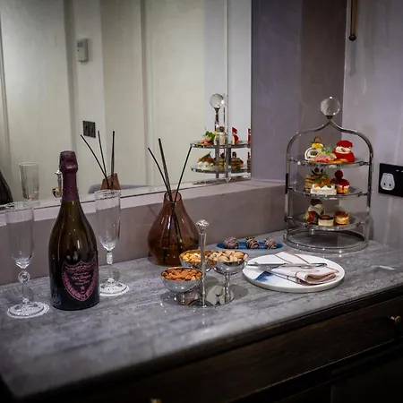 Grand Opera & Casino &