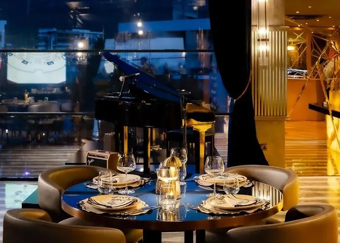 ホテル Grand Opera & Casino & *