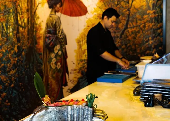 Grand Opera & Casino & *