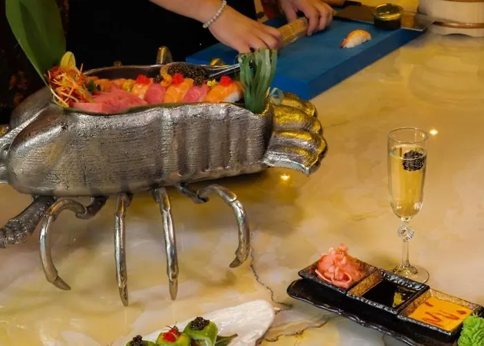 Grand Opera & Casino & *