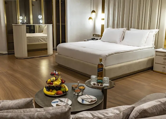 Grand Opera & Casino & ホテル *