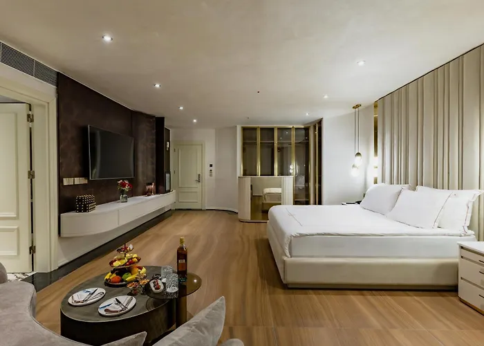 Grand Opera & Casino &