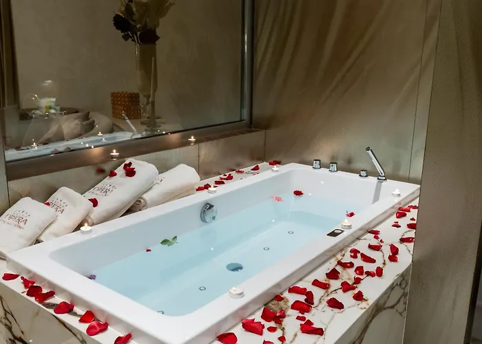 ホテル Grand Opera & Casino & *